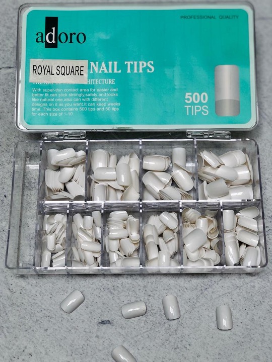 Uñas Press On ROYAL SQUARE BLANCA x500